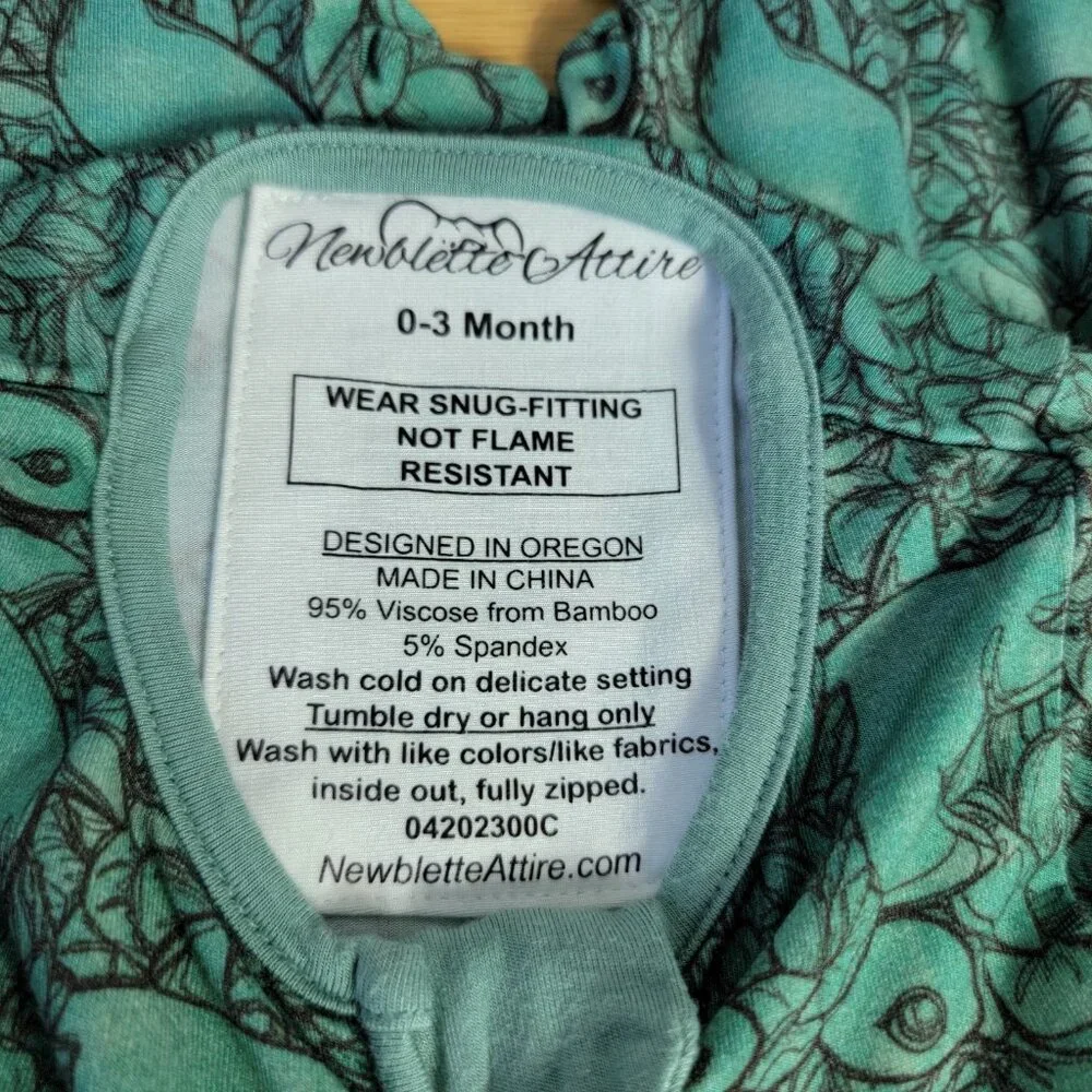 Newblette Attire Bamboo Lockness Monster Convertible Zip Romper‎ 0-3m Pajamas